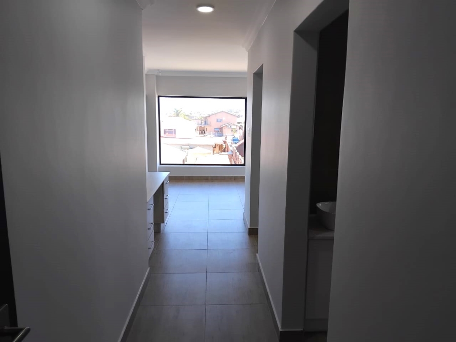 4 Bedroom Property for Sale in Wavecrest Eastern Cape